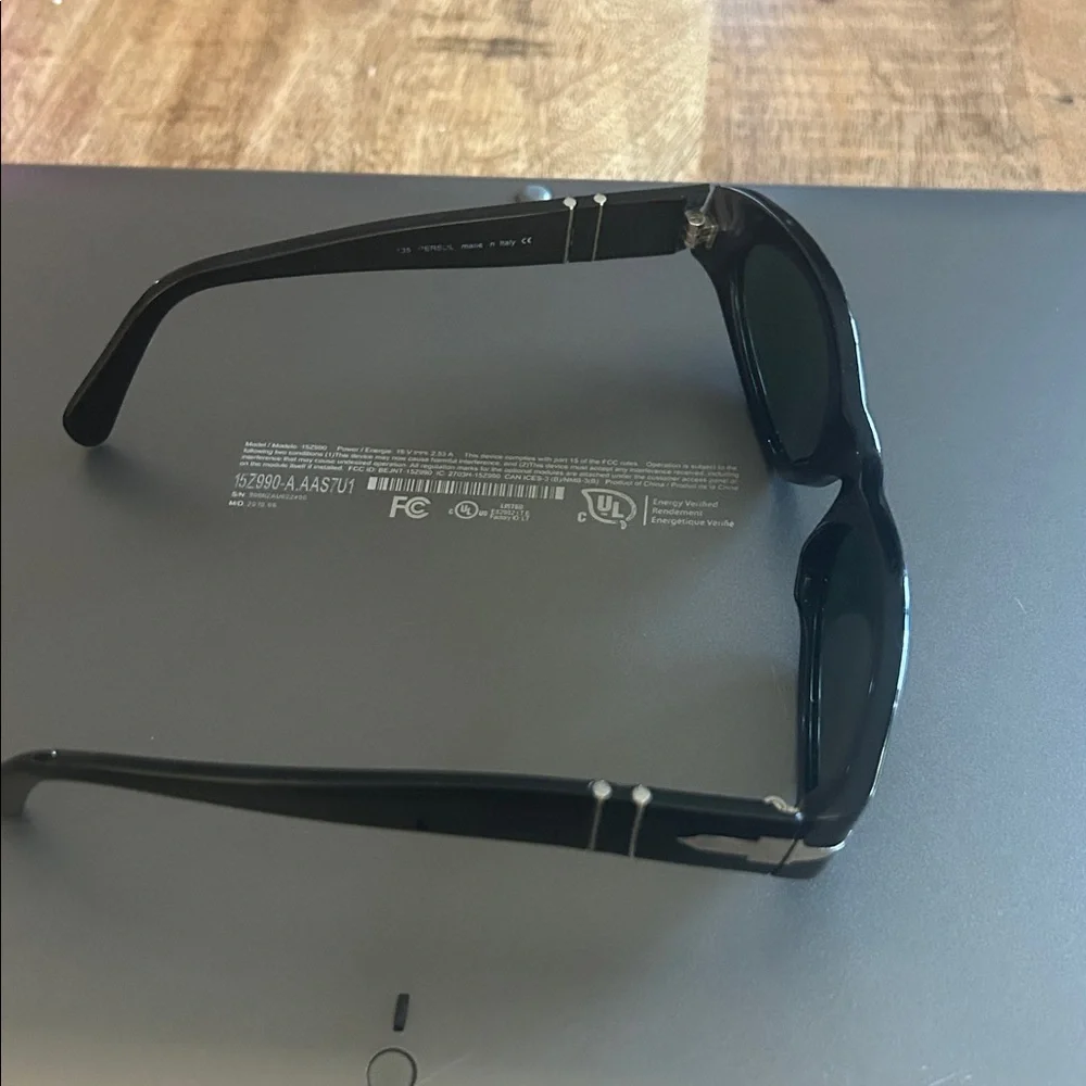 Persol classic oval